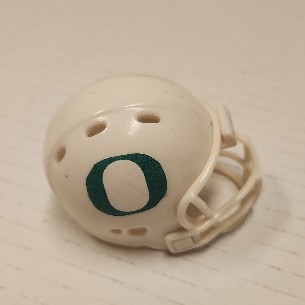 Football mini helmet Riddell